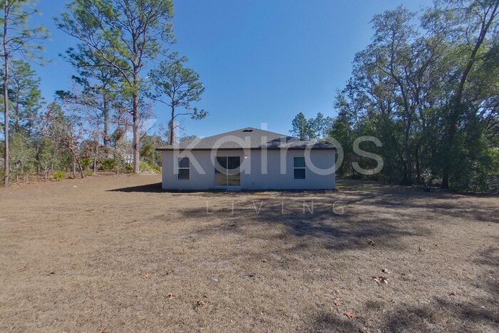 Building Photo - 9810 N Santee Terrace