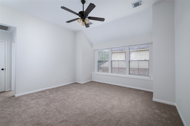 Building Photo - 107 N Sunny Slope Cir