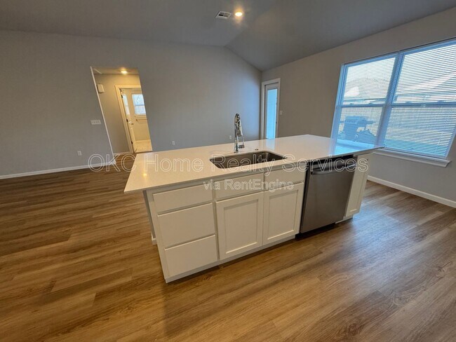 Building Photo - 928 Dusky Valley Ln