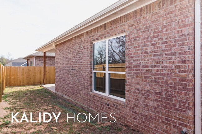 Building Photo - 508 Remington Ave