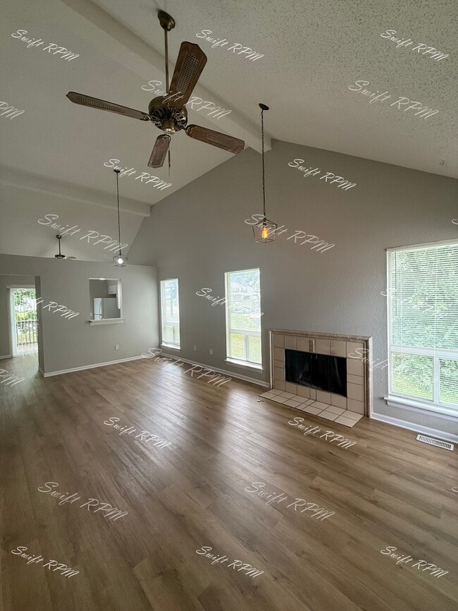 Building Photo - 8957 Hauser St