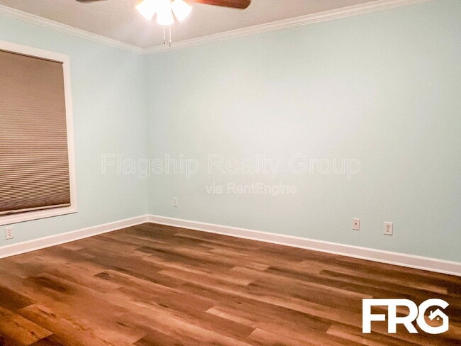 Building Photo - 1310 Thomas Langston Rd