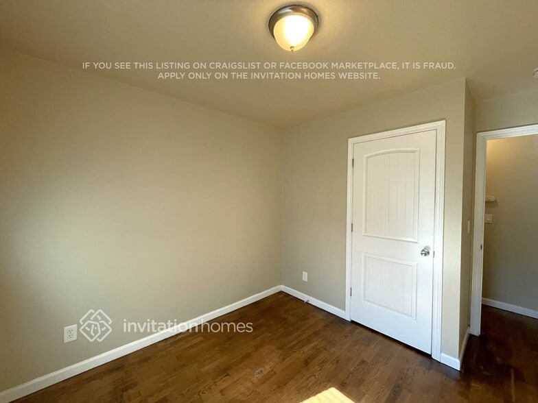 Building Photo - 1802 S 246th Pl