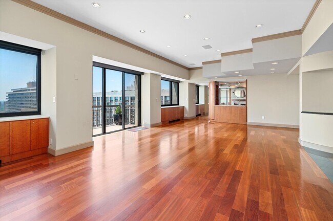 Building Photo - Palisade