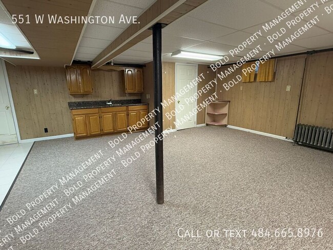 Building Photo - 551 W Washington Ave