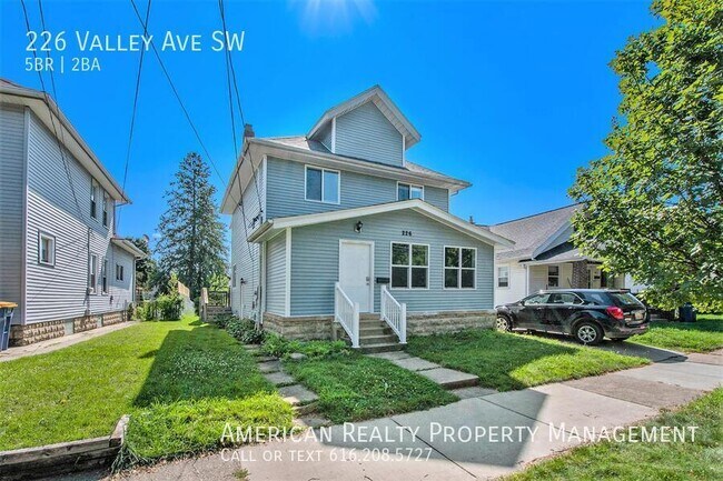 Primary Photo - 226 Valley Ave SW