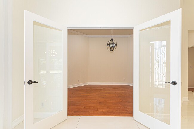 Building Photo - 3352 Siena Cir