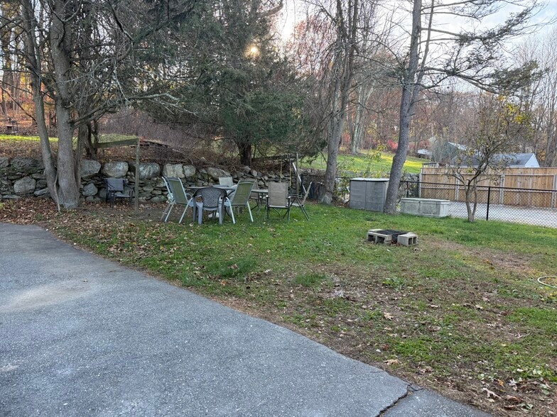 Building Photo - 227 Providence St