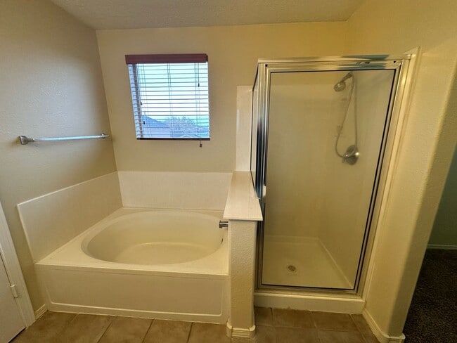 Building Photo - 760 Bear Grass Ct SW