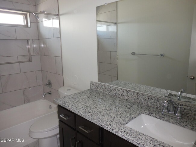 Building Photo - 12800 Giovanni Grajeda Ave