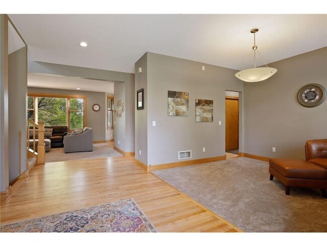 Building Photo - 8069 Enclave Bay