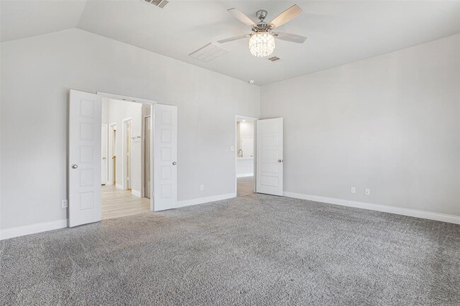 Building Photo - 204 Magdalene Way