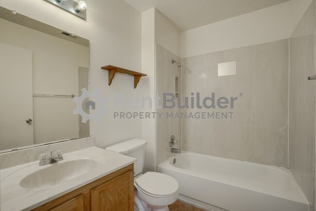 Building Photo - CALL US TODAY AT (505) 808-6467 TO SCHEDUL...