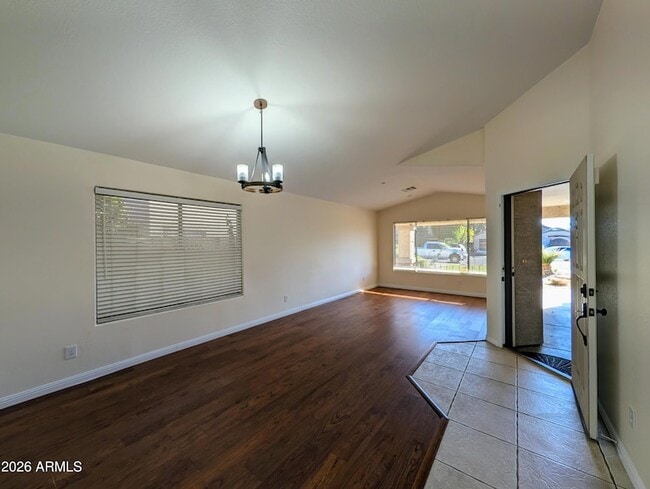 Building Photo - 11134 W Windsor Ave