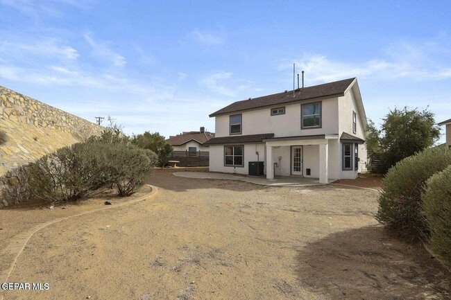 Building Photo - 653 Pete Payan Dr