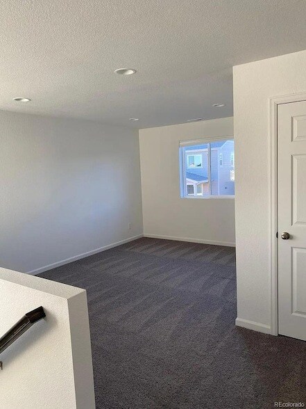 Building Photo - 2714 Admer Dr