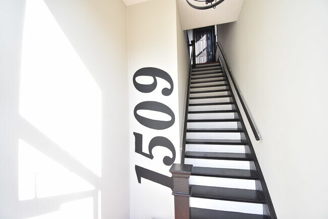 Building Photo - 1509 Bardstown Rd