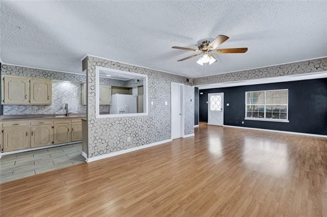 Building Photo - 5426 Winton St