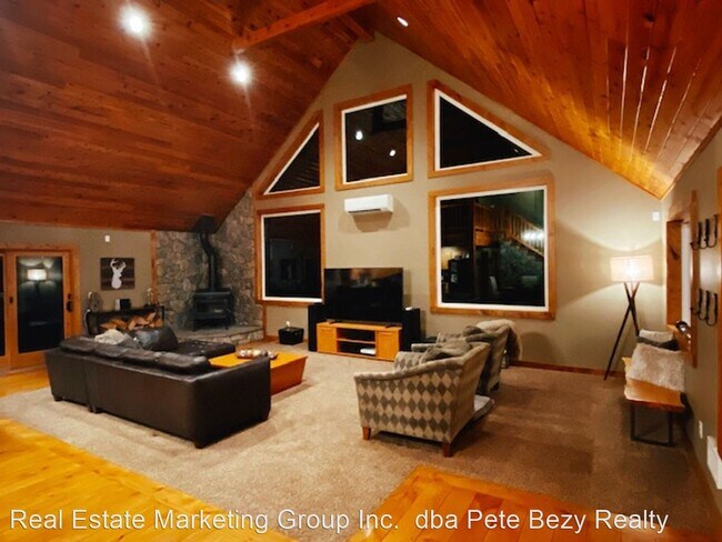 Building Photo - 4 br, 3 bath House - 382-60 Butts Rd
