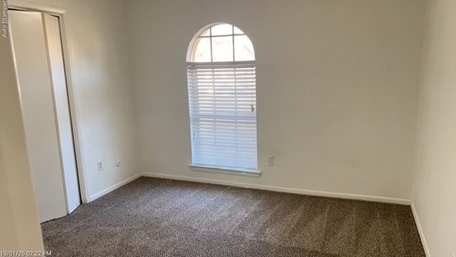 Building Photo - 905 Rose St