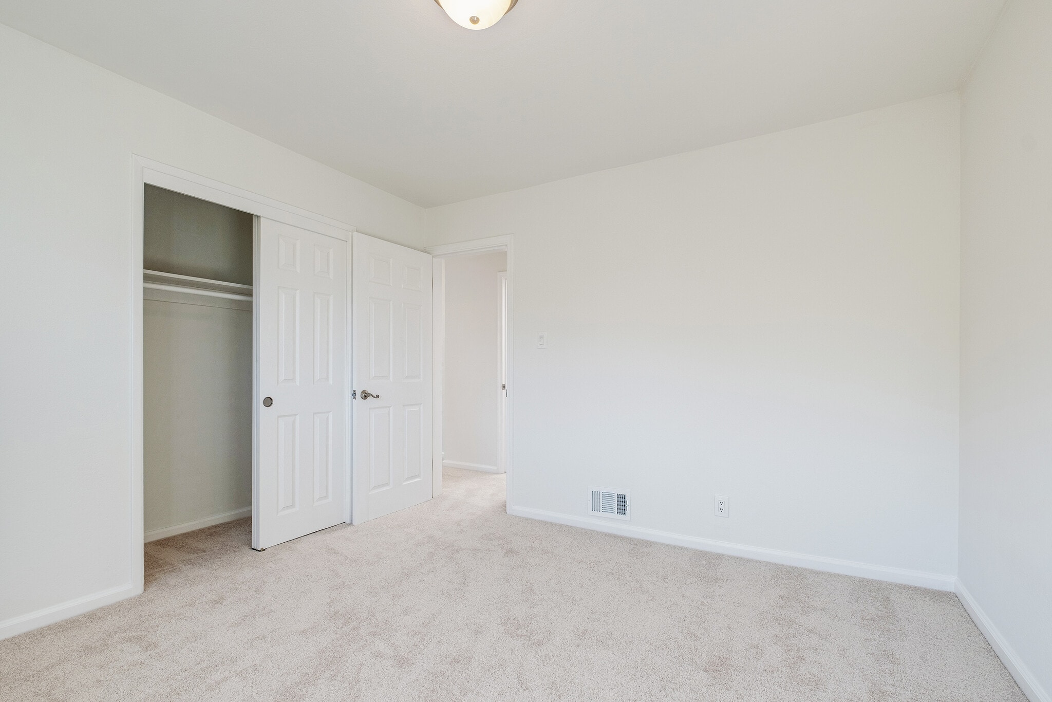 Building Photo - 97 Canyon Dr