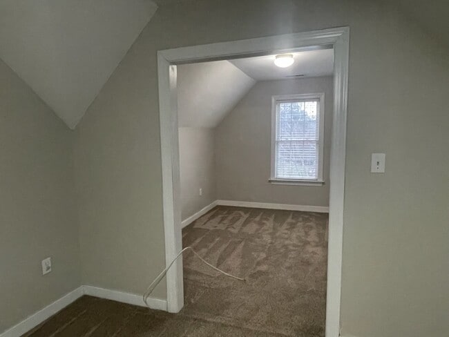 Building Photo - 1834 Rolfe Way