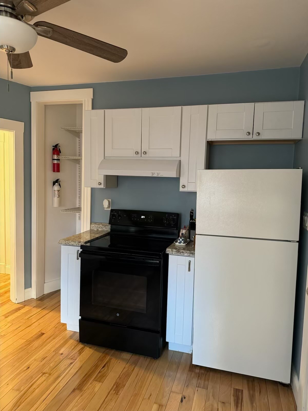 Building Photo - 695 Adams St