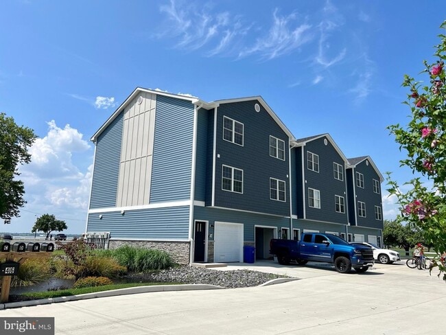 Building Photo - 46 W Pittsfield St