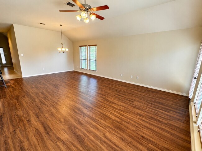 Building Photo - 12018 Grace Hall Dr