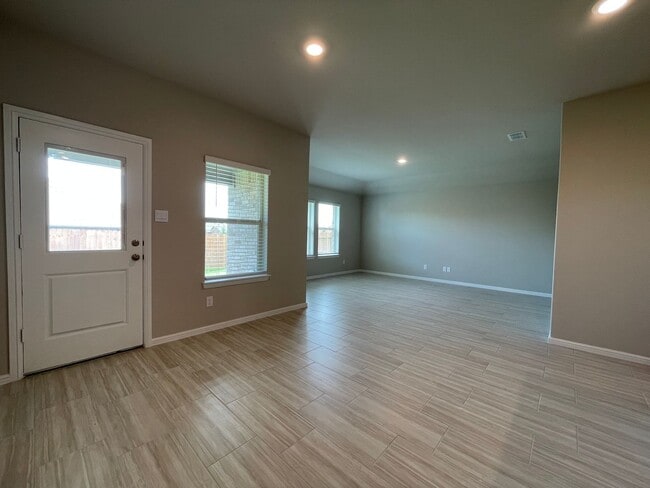 Building Photo - AVAILABLE NOW NEW CONSTRUCTION 3 BEDROOM 2...