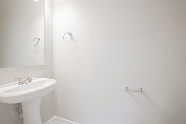 Building Photo - 4510 Dorado Dr