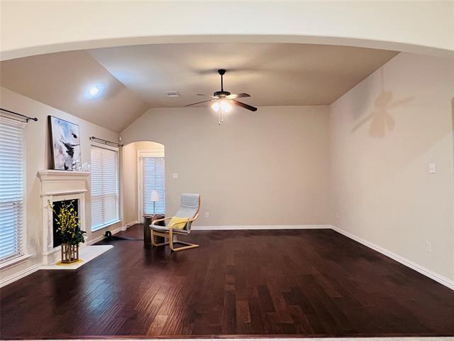 Building Photo - 409 Spring Creek Drive