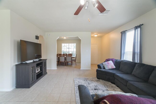 Building Photo - 1111 Turnberry Park Ln