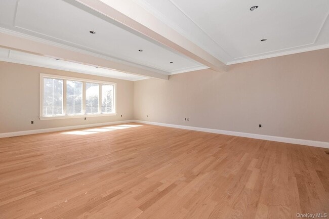 Building Photo - 58 Marion Dr