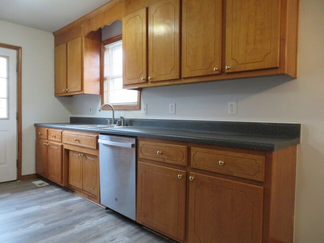 Building Photo - Hopewell, VA