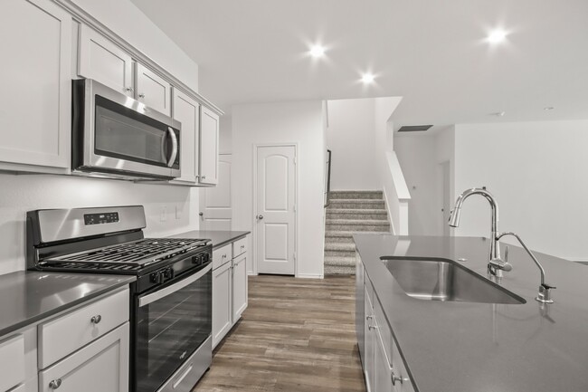 Building Photo - 14983 Clay Harvest Rdg