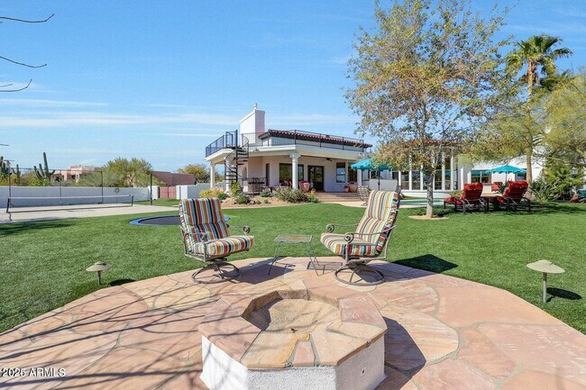 Building Photo - 8171 E Whispering Wind Dr