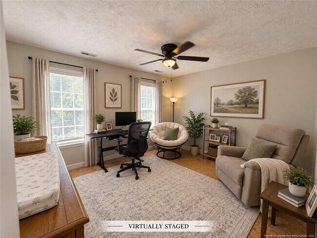 Building Photo - 247 Valley View Ct