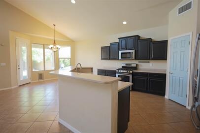 Building Photo - Beautiful Rancho Sahuarita Home