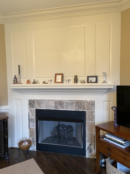 Primary Photo - 418 Clement Ave