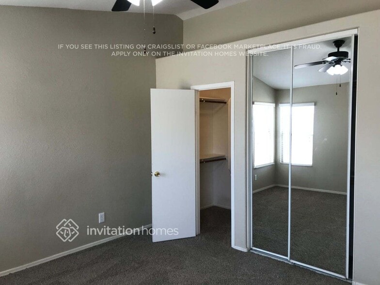 Building Photo - 16160 W Lincoln St