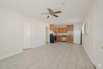 Building Photo - 683 - 695 Vermont Avenue, Turlock CA 95380