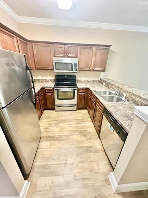 Building Photo - 2200 Hadleigh Hills Ct