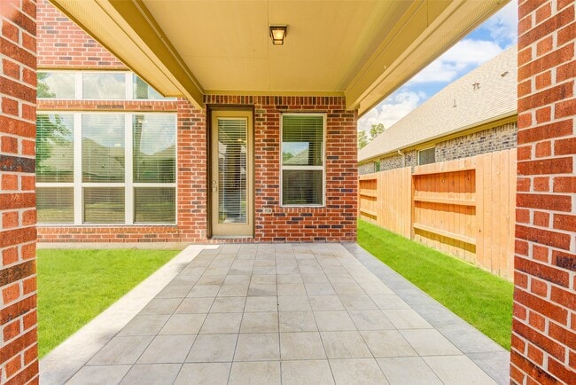 Building Photo - 22530 Cutter Mill Dr