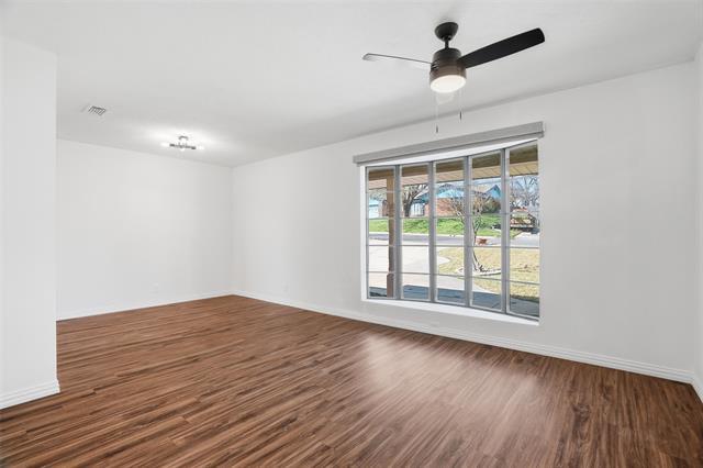 Building Photo - 8013 Carrick St