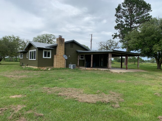 Building Photo - 4296 TX-304