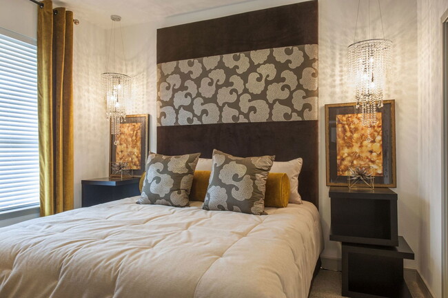 Building Photo - 3100 Cole Ave