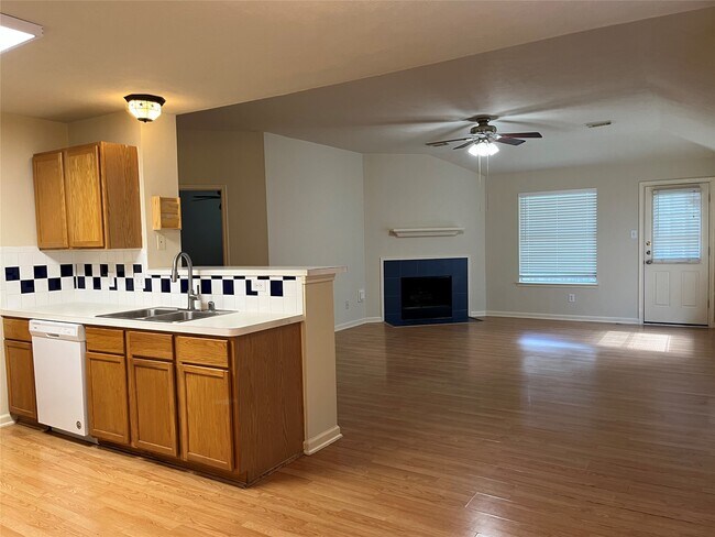 Building Photo - 17314 Glenmorris Dr