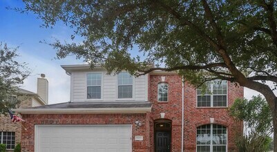 Building Photo - MOVE IN READY