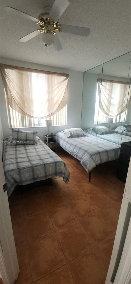 Building Photo - 1985 S Ocean Dr